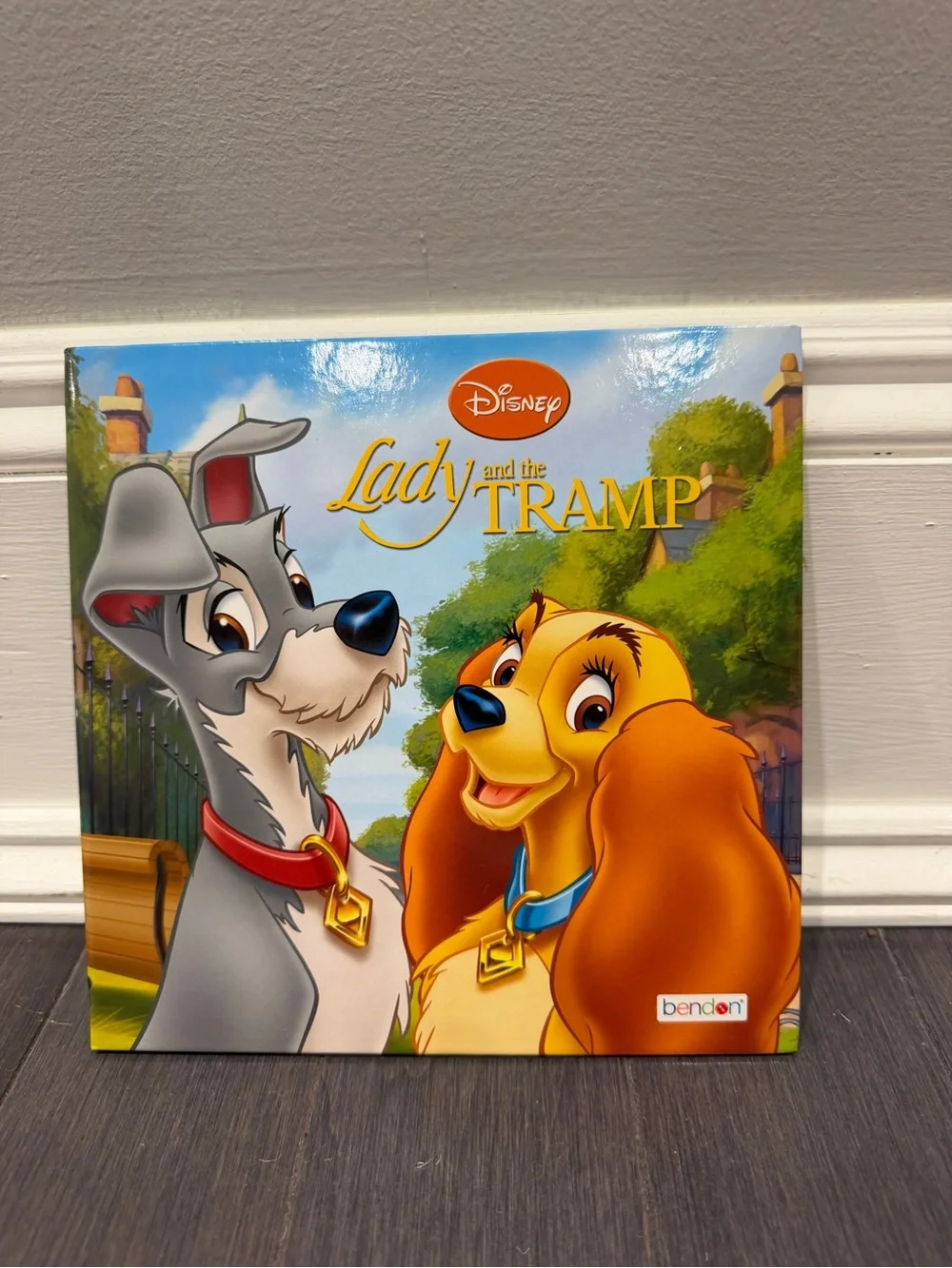 Disney Lady and the Tramp Bendon Hardcover Book Kids Learning